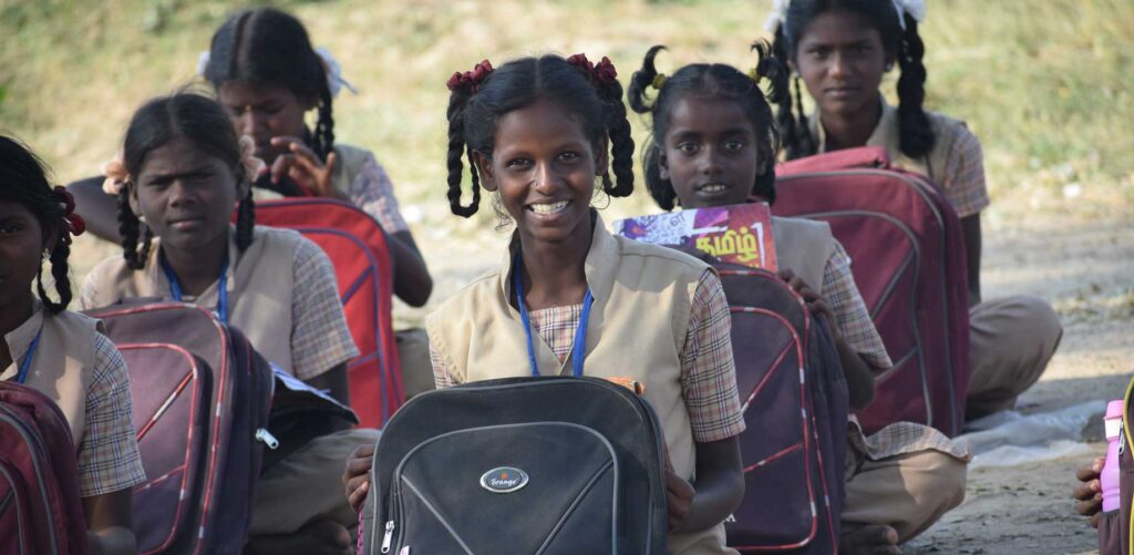 bambini a scuola in India