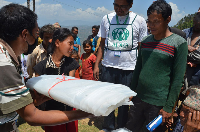 Report Di Aggiornamento Sul Nepal: ADRA Distribuisce Tende E Viveri Alla Popolazione