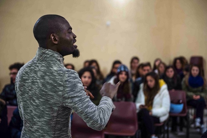 La Poesia Dell’integrazione – Una Studentessa Scrive